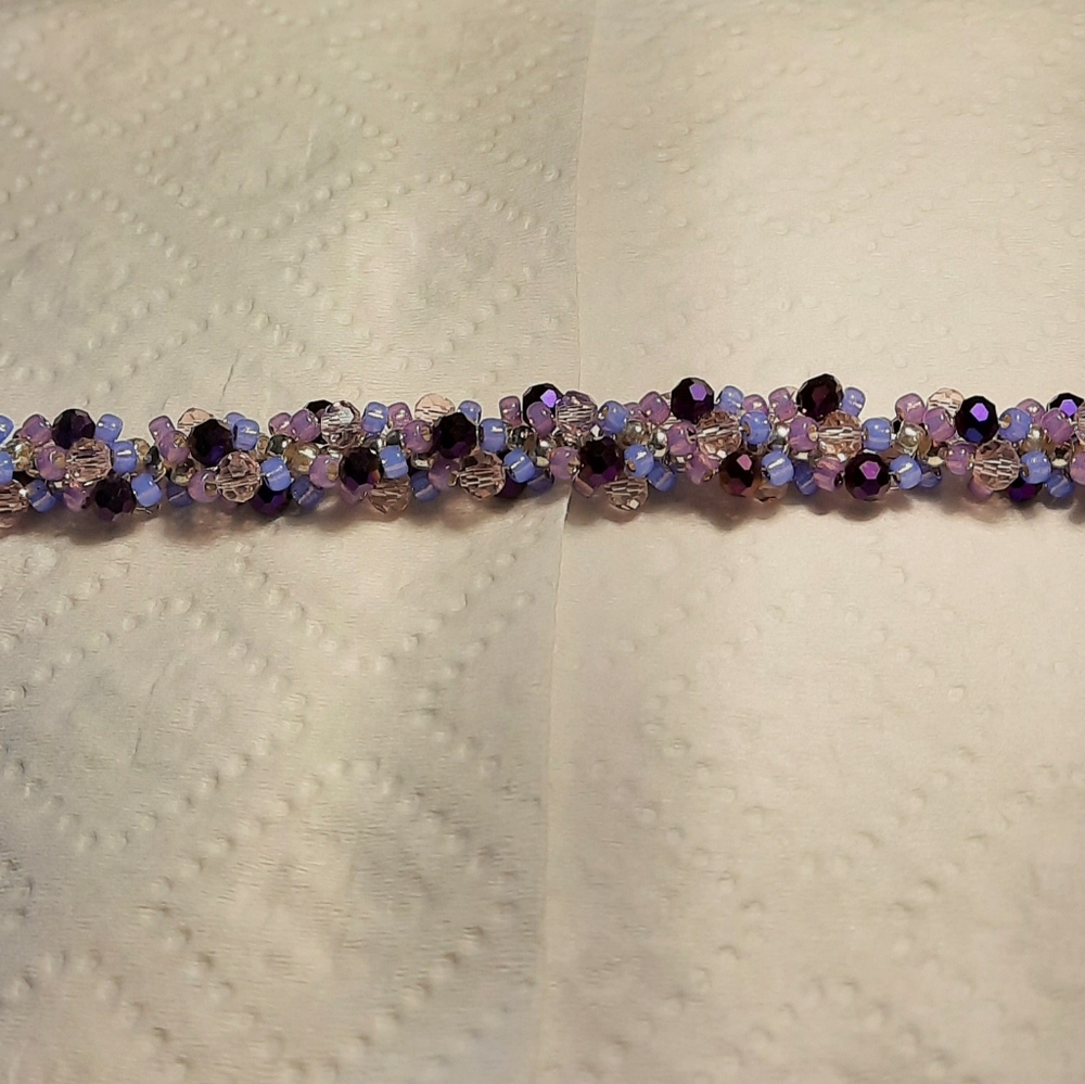 Beaded bracelet called Purple Jewel